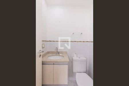 Apartamento à venda com 65m², 2 quartos e 1 vaga Apartamento à venda com 65m², 2 quartos e 1 vagaBanheiro