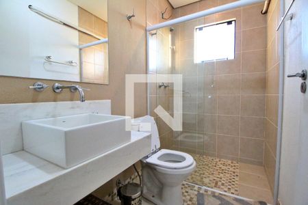 Casa à venda com 788m², 9 quartos e 10 vagasBanheiro do Quarto 8 (Suíte)