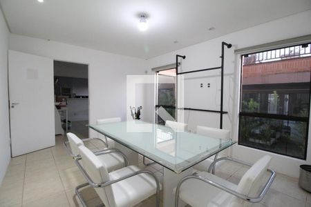 Casa à venda com 788m², 9 quartos e 10 vagasQuarto 3