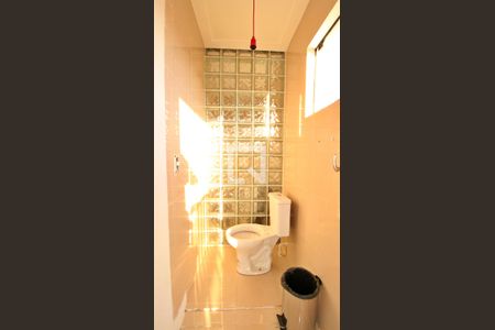 Casa à venda com 788m², 9 quartos e 10 vagasBanheiro Quarto 6 (lavabo)