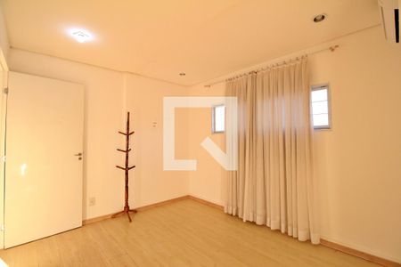Casa à venda com 788m², 9 quartos e 10 vagasQuarto 4