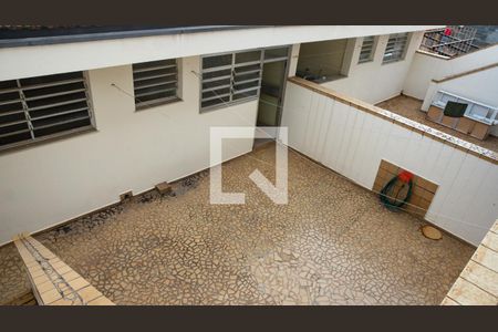 Casa à venda com 270m², 4 quartos e 4 vagasQuintal