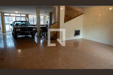 Casa à venda com 270m², 4 quartos e 4 vagasGaragem