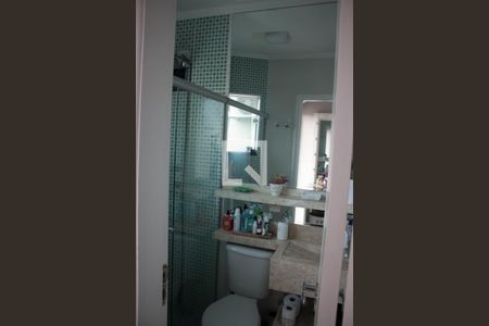 Casa à venda com 130m², 3 quartos e 2 vagas Casa à venda com 130m², 3 quartos e 2 vagasBanheiro da Suíte 1