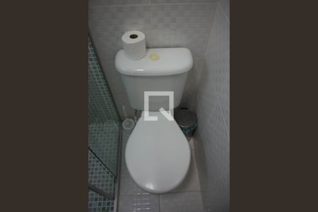 Casa à venda com 130m², 3 quartos e 2 vagas Casa à venda com 130m², 3 quartos e 2 vagasVaso