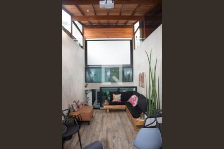 Casa à venda com 130m², 3 quartos e 2 vagas Casa à venda com 130m², 3 quartos e 2 vagasÁrea Gourmet