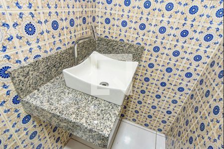 Pia  de casa para alugar com 3 quartos, 100m² em Vila Palmares, São Bernardo do Campo