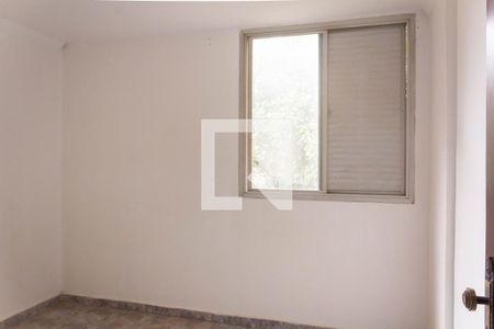 Quarto 2 de apartamento para alugar com 2 quartos, 50m² em Jardim dos Prados, São Paulo