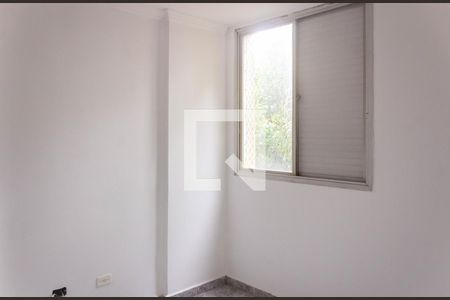 Quarto 1 de apartamento para alugar com 2 quartos, 50m² em Jardim dos Prados, São Paulo