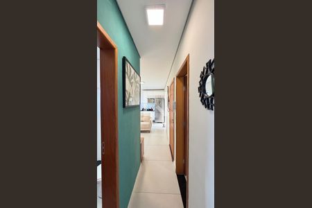 Corredor de apartamento à venda com 2 quartos, 53m² em Campestre, Santo André