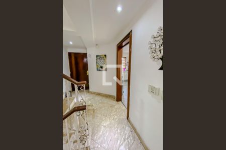 Casa à venda com 400m², 3 quartos e 7 vagas Casa à venda com 400m², 3 quartos e 7 vagasHall Social