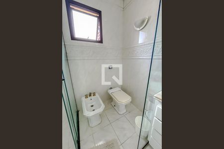 Casa à venda com 400m², 3 quartos e 7 vagas Casa à venda com 400m², 3 quartos e 7 vagasDetalhe Banheiro da Suite 3