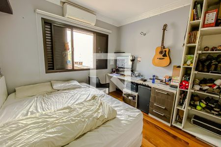 Casa à venda com 400m², 3 quartos e 7 vagas Casa à venda com 400m², 3 quartos e 7 vagasSuite 2