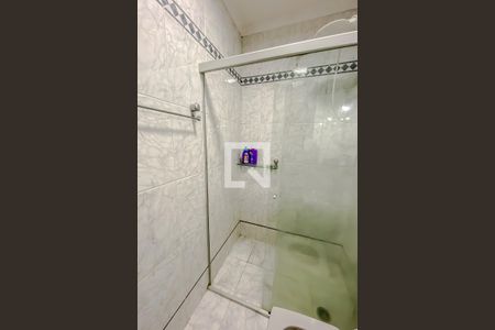 Casa à venda com 400m², 3 quartos e 7 vagas Casa à venda com 400m², 3 quartos e 7 vagasBanheiro da Suite 2