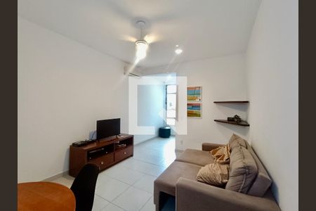 Sala  de apartamento para alugar com 2 quartos, 80m² em Leblon, Rio de Janeiro