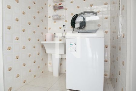 Casa à venda com 138m², 3 quartos e 2 vagasLavanderia