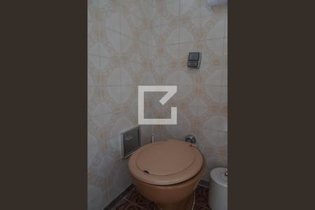 Casa à venda com 138m², 3 quartos e 2 vagasBanheiro de Serviço