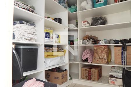 Casa à venda com 138m², 3 quartos e 2 vagasDespensa