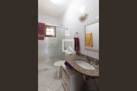 Casa de condomínio à venda com 285m², 3 quartos e 2 vagasBanheiro Corredor