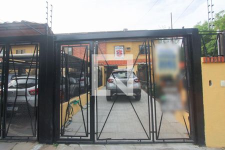 Casa à venda com 107m², 3 quartos e 2 vagasFACHADA