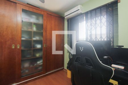 Casa à venda com 107m², 3 quartos e 2 vagasQUARTO 2