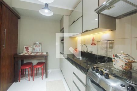 Casa à venda com 107m², 3 quartos e 2 vagasCOZINHA