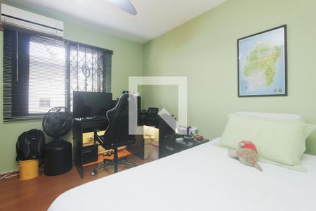 Casa à venda com 107m², 3 quartos e 2 vagasQUARTO 2