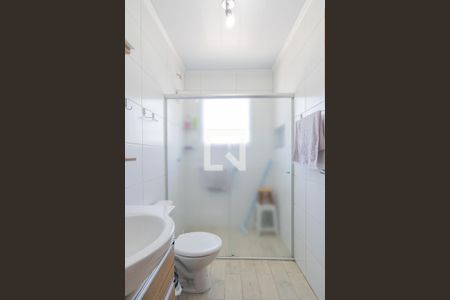 Casa à venda com 224m², 4 quartos e 1 vaga Casa à venda com 224m², 4 quartos e 1 vagaBanheiro da Suíte 4