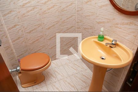 Casa de condomínio à venda com 300m², 4 quartos e 4 vagasBanheiro 2