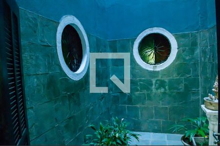 Casa de condomínio à venda com 300m², 4 quartos e 4 vagasEspaço