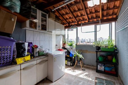 Casa à venda com 150m², 3 quartos e 2 vagas3o. Andar - Área de serviço