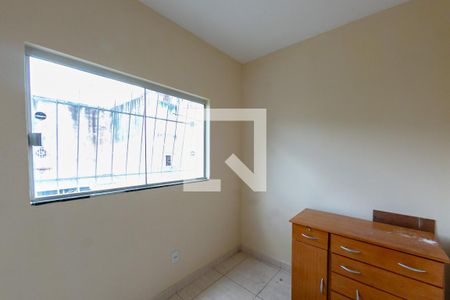 Quarto 2 de casa para alugar com 2 quartos, 80m² em Jardim Califórnia, Contagem