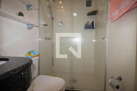 Apartamento à venda com 121m², 3 quartos e 2 vagas Apartamento à venda com 121m², 3 quartos e 2 vagasBanheiro Social