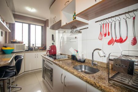 Apartamento à venda com 121m², 3 quartos e 2 vagas Apartamento à venda com 121m², 3 quartos e 2 vagasCozinha