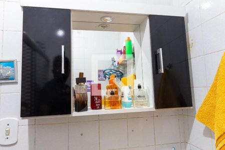 Apartamento à venda com 80m², 2 quartos e sem vaga Apartamento à venda com 80m², 2 quartos e sem vagaDetalhe banheiro