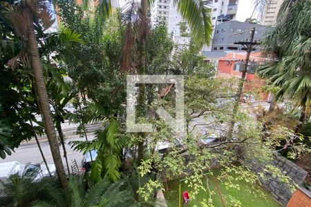 Apartamento à venda com 126m², 3 quartos e 2 vagas Apartamento à venda com 126m², 3 quartos e 2 vagasVista do Quarto 2