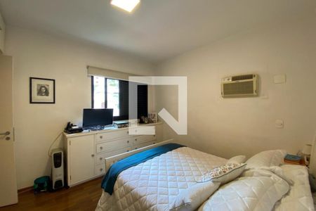 Apartamento à venda com 126m², 3 quartos e 2 vagas Apartamento à venda com 126m², 3 quartos e 2 vagasSuíte 1