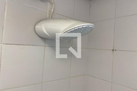 Apartamento à venda com 126m², 3 quartos e 2 vagas Apartamento à venda com 126m², 3 quartos e 2 vagasChuveiro