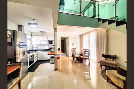 Apartamento à venda com 182m², 3 quartos e 3 vagas