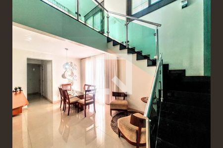 Apartamento à venda com 182m², 3 quartos e 3 vagas