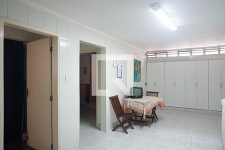 Casa à venda com 306m², 3 quartos e 5 vagasLavanderia