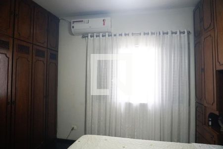 Casa à venda com 306m², 3 quartos e 5 vagasSuíte