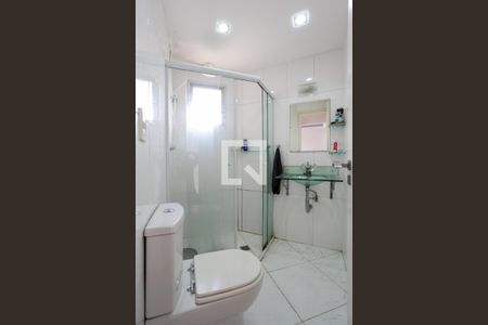 Apartamento à venda com 60m², 2 quartos e 1 vaga Apartamento à venda com 60m², 2 quartos e 1 vagaBanheiro