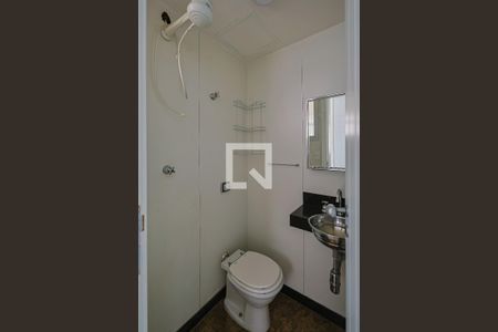 Apartamento à venda com 296m², 3 quartos e 3 vagasBanheiro de Serviço