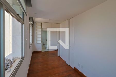 Apartamento à venda com 296m², 3 quartos e 3 vagasSuíte 1