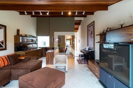 Casa à venda com 230m², 3 quartos e 4 vagas3o. Andar - Escritório