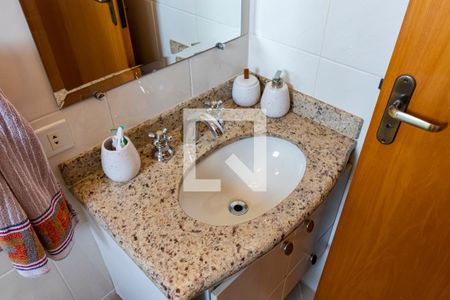 Casa à venda com 230m², 3 quartos e 4 vagas2o. Andar - Banheiro da Suíte 2