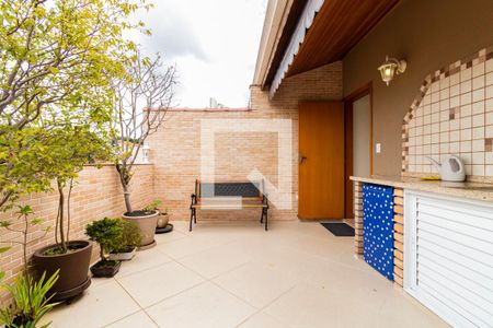 Casa à venda com 230m², 3 quartos e 4 vagas3o. Andar - Churrasqueira