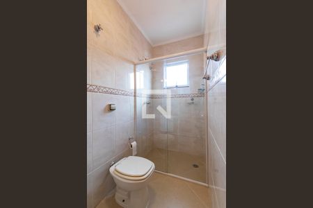 Casa à venda com 230m², 3 quartos e 4 vagas2o. Andar - Banheiro da Suíte 1