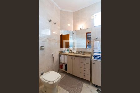 Casa à venda com 230m², 3 quartos e 4 vagas2o. Andar - Banheiro da Suíte 3